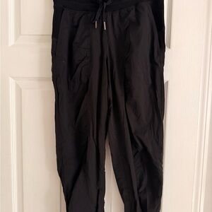 Women’s Lululemon Black Dance Pant Jogger Pants